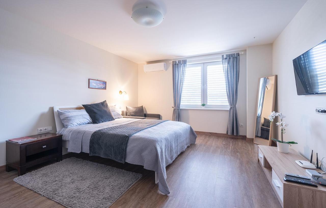 Gyneju Self Check-In Apartments Аеропорт Вільнюс Екстер'єр фото